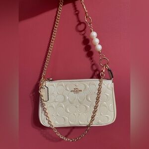 NWT!COACH NOLITA 19 IN SIGNATURE LEATHER (COACH CU000) GOLD/WHITE